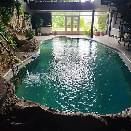 Hotell Wellness Hotel Brezuvky Březŭvky
